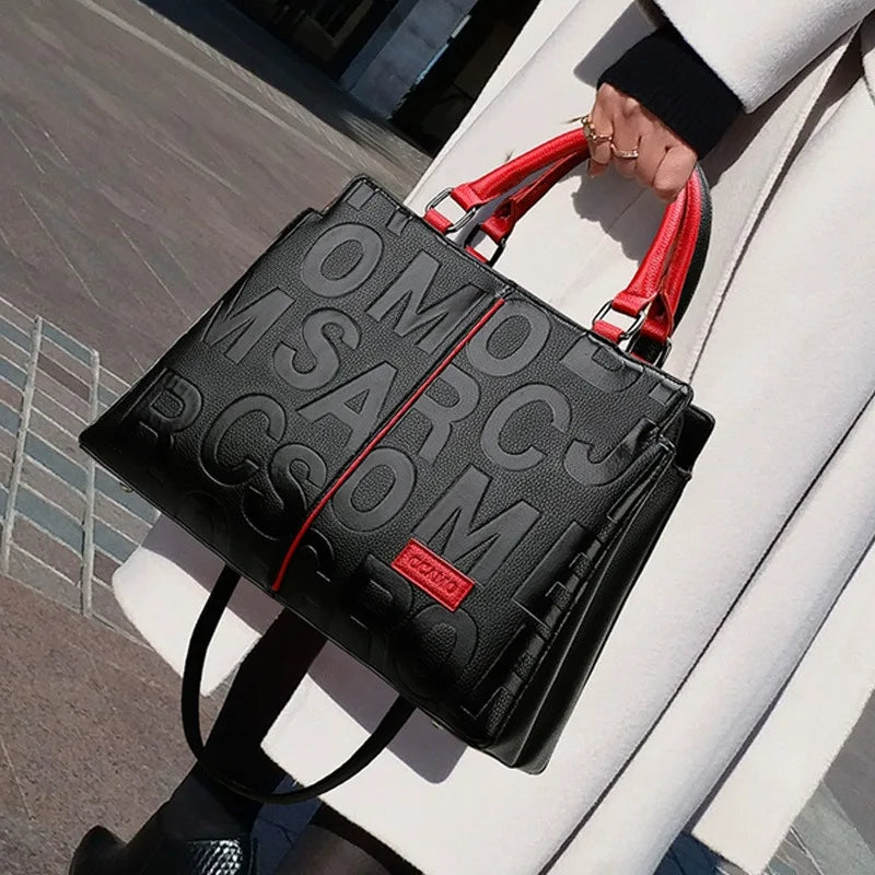 A beautiful bag designed for the shoulder and hand