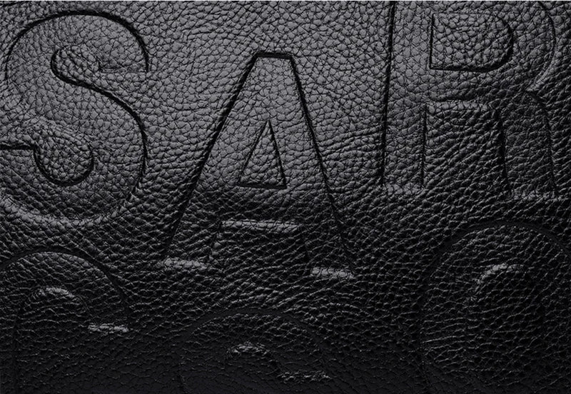 A beautiful bag designed for the shoulder and hand