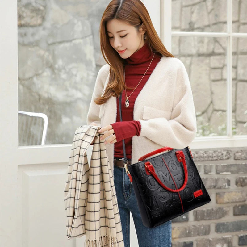 A beautiful bag designed for the shoulder and hand