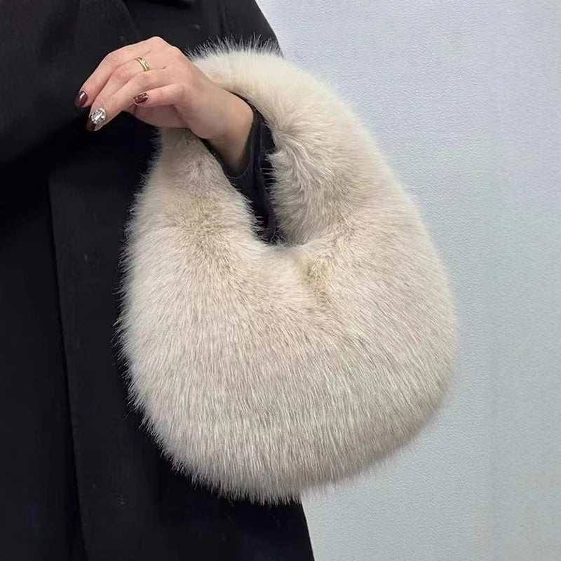 Handbag made of fluffy fur - Ella fashion