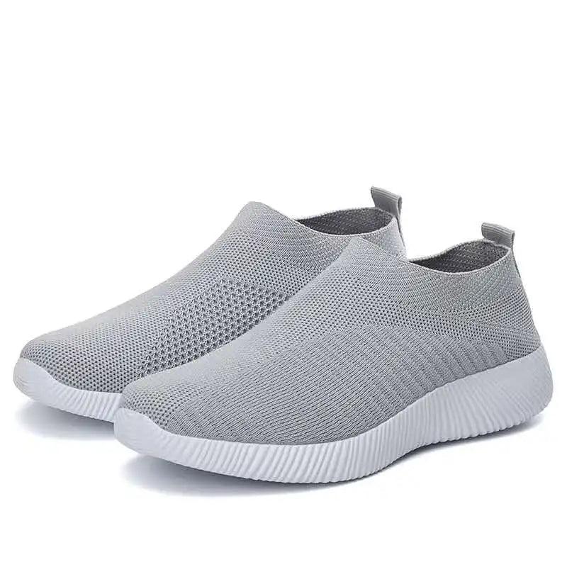 Women's sports shoes without laces