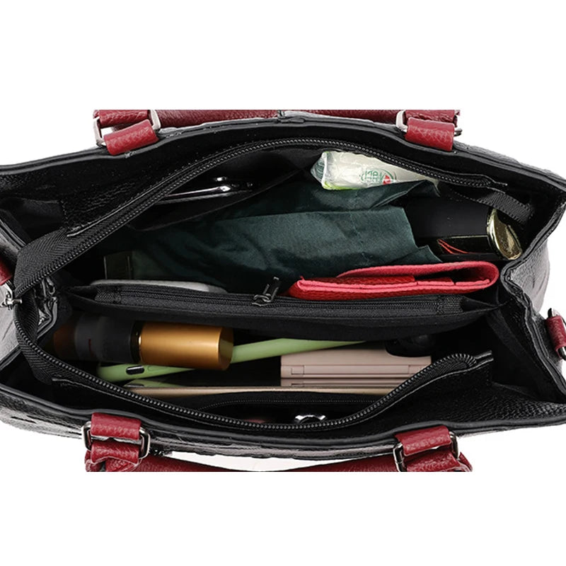 A beautiful bag designed for the shoulder and hand