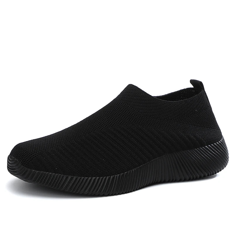 Women's sports shoes without laces