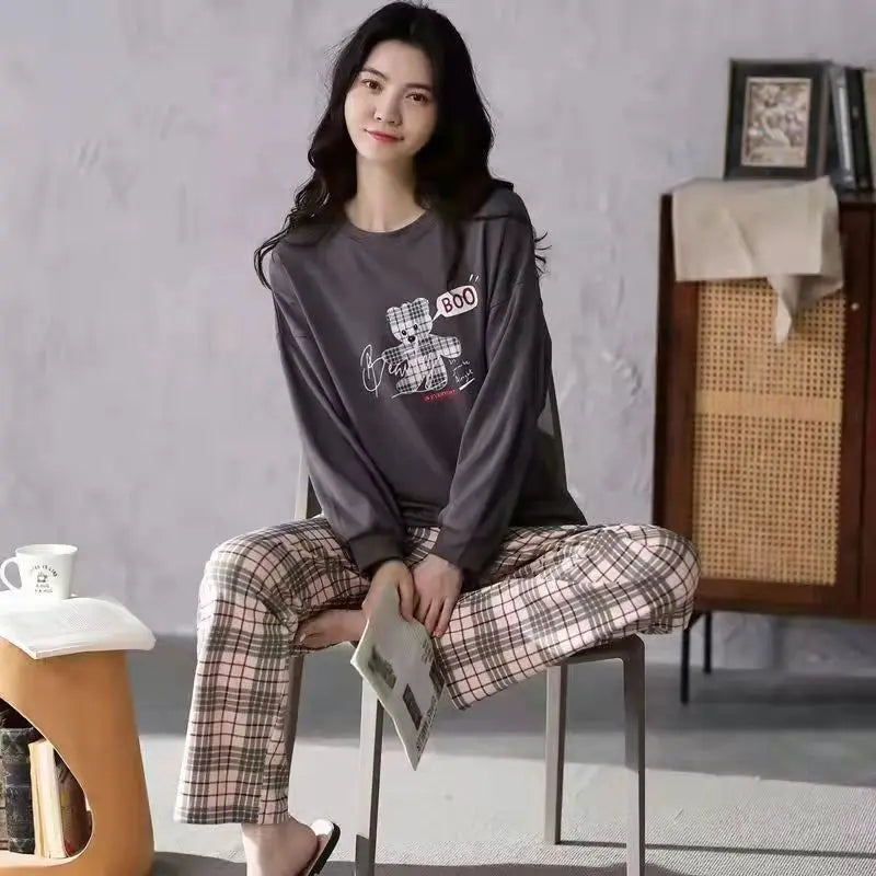 New 2025 in a comfortable women's spring university - Ella fashion