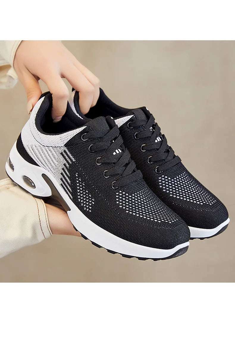 New women's sports shoes