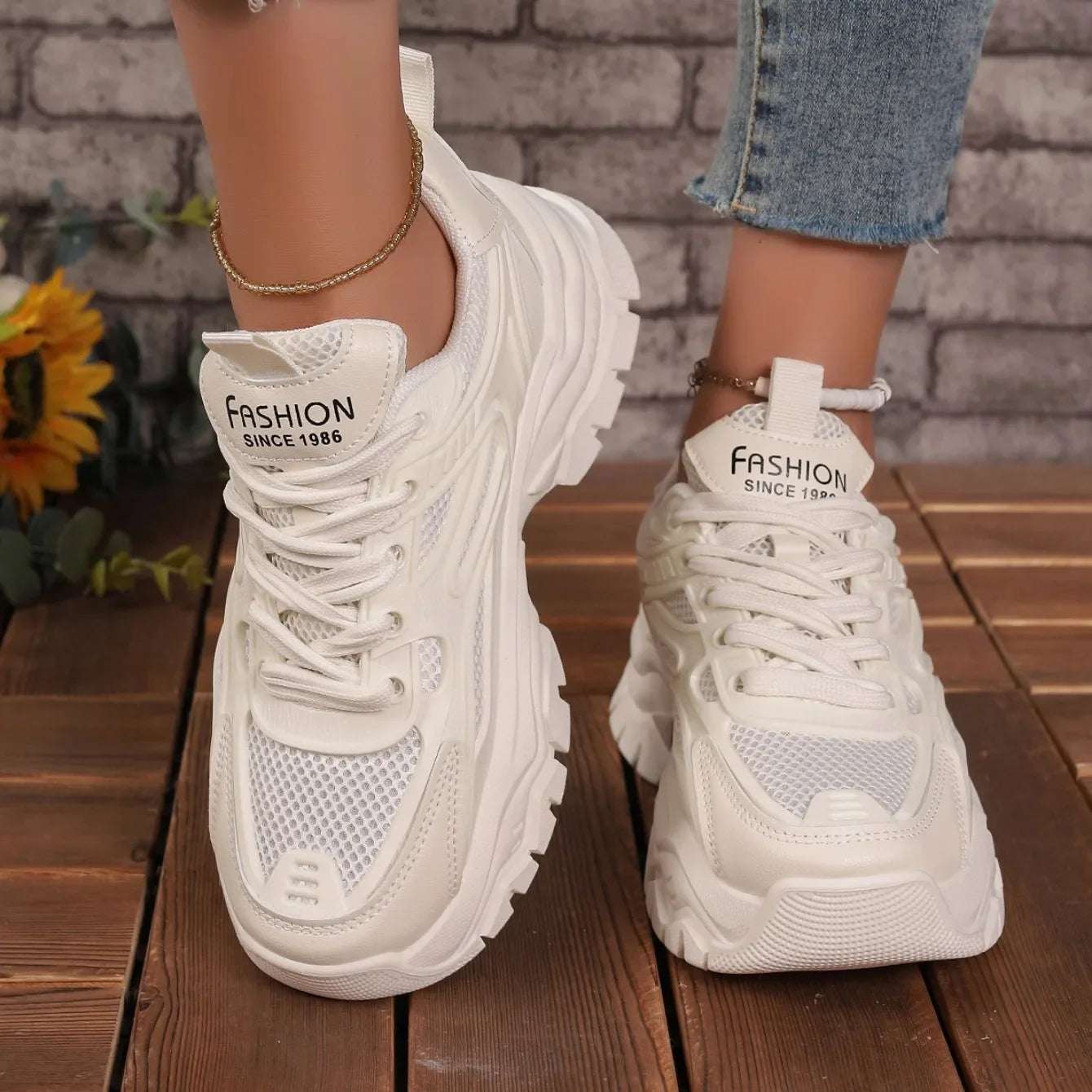 Ronbin Barde Chunky Sneakers - Women's Low-Heel Athletic Shoes