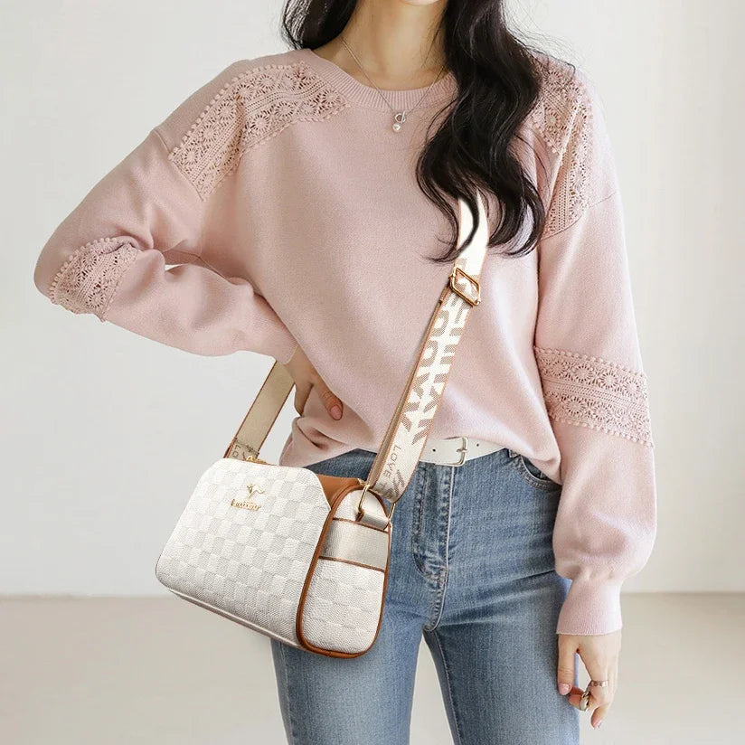 Shoulder bags made of luxurious leather