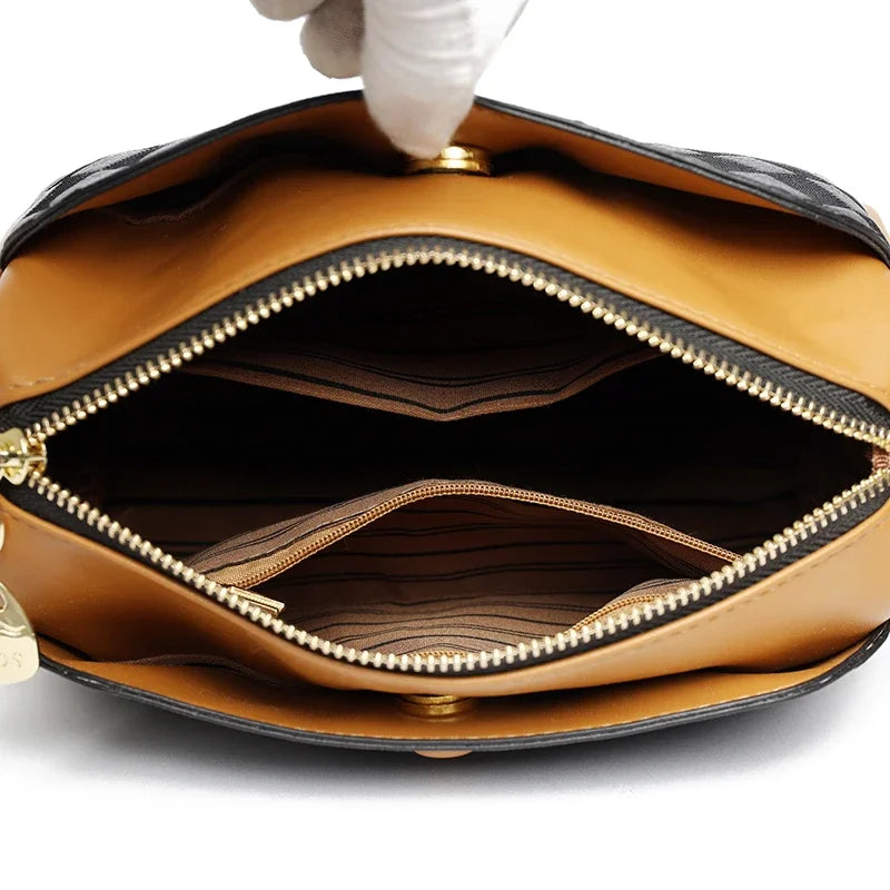 Shoulder bags made of luxurious leather