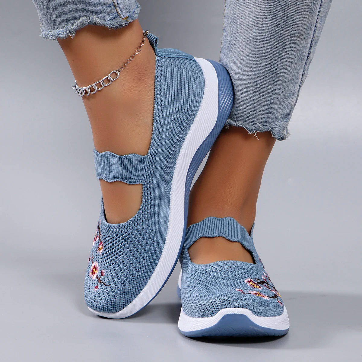 Wear-resistant spring shoes