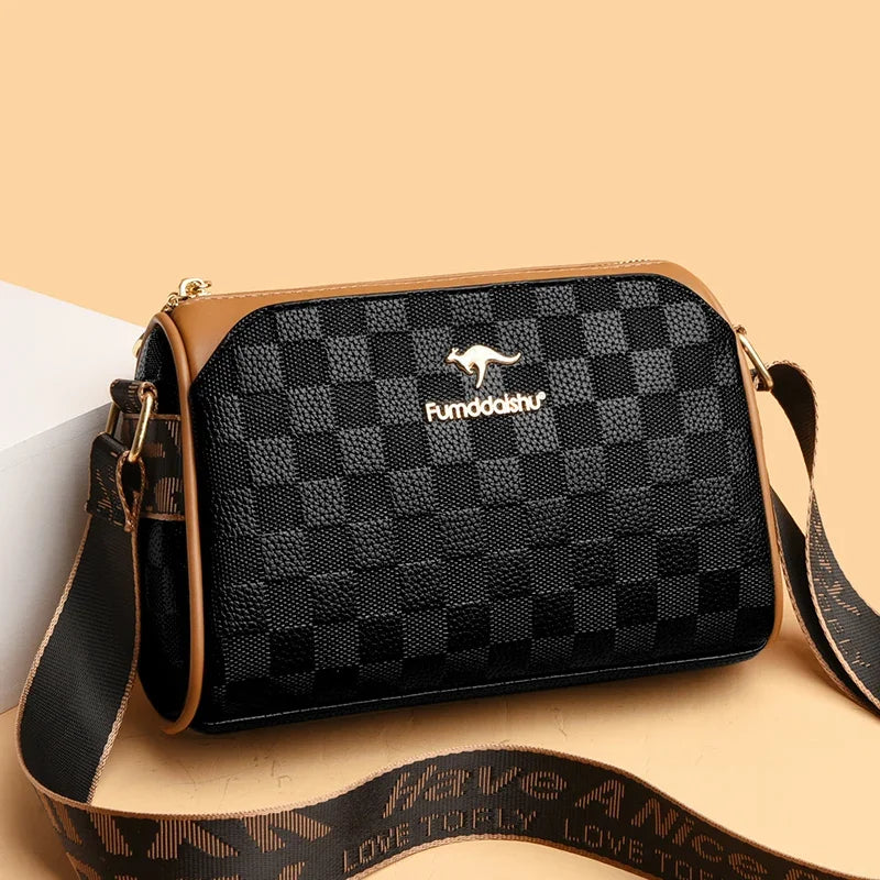 Shoulder bags made of luxurious leather