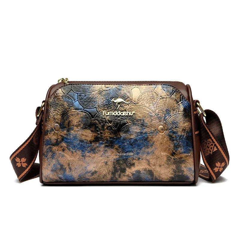 Shoulder bags made of luxurious leather