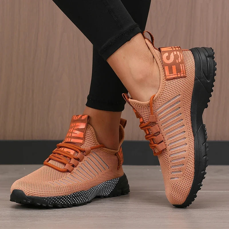 Lightweight modern women's shoes
