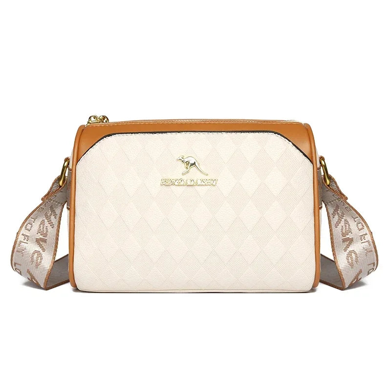 Shoulder bags made of luxurious leather