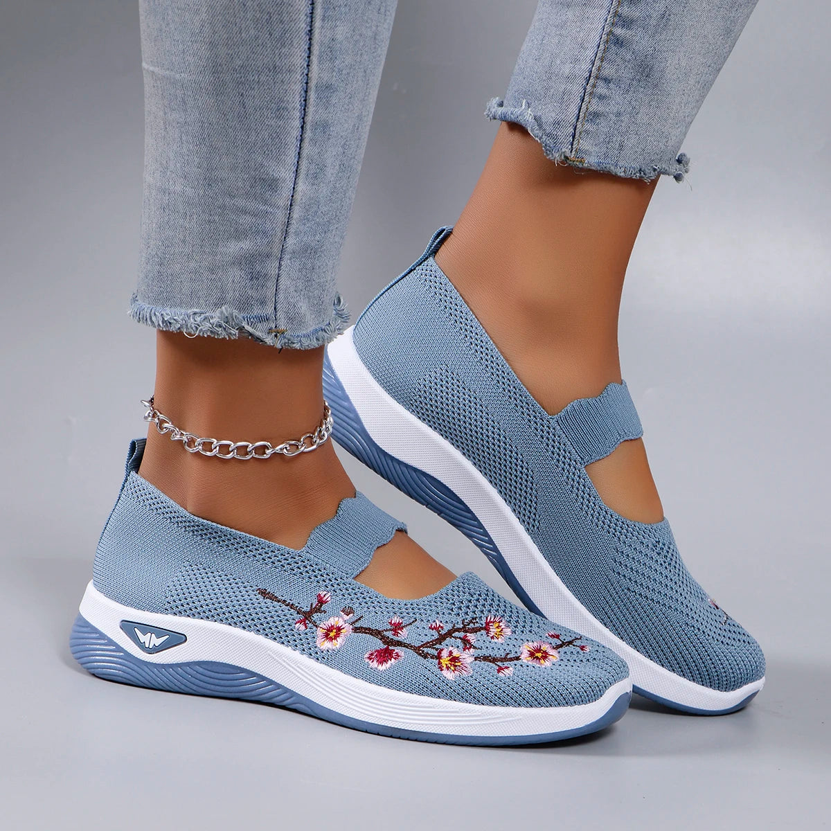 Wear-resistant spring shoes