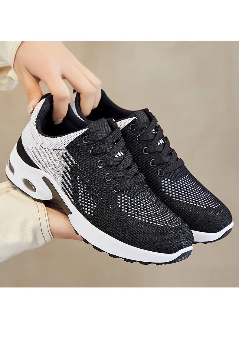 New women's sports shoes