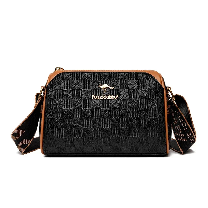 Shoulder bags made of luxurious leather