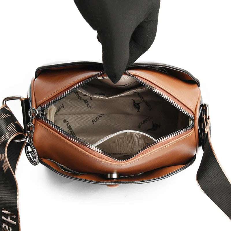 Shoulder bags made of luxurious leather