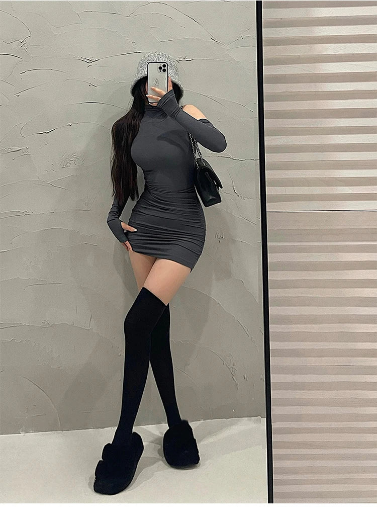 Sleek Pleat Bodycon - Ella fashion