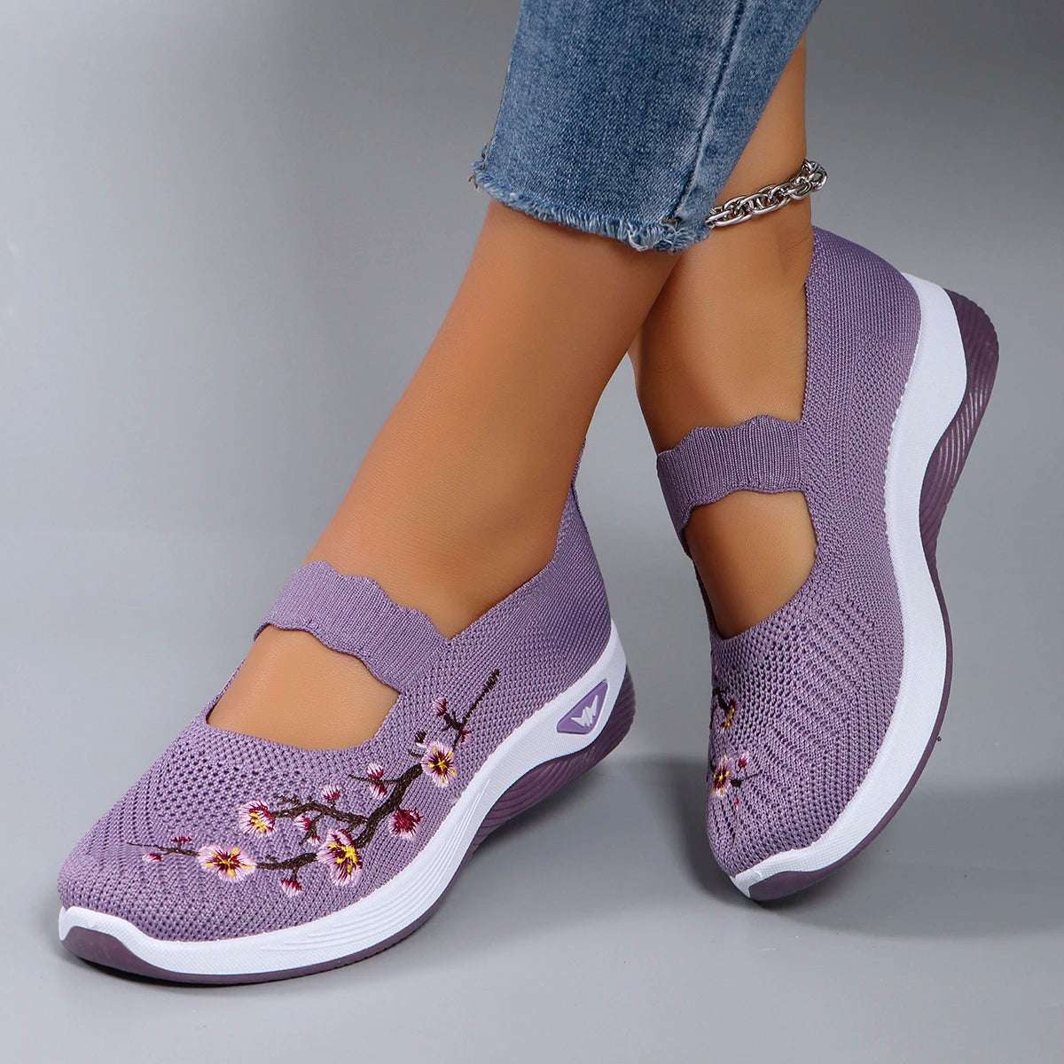 Wear-resistant spring shoes