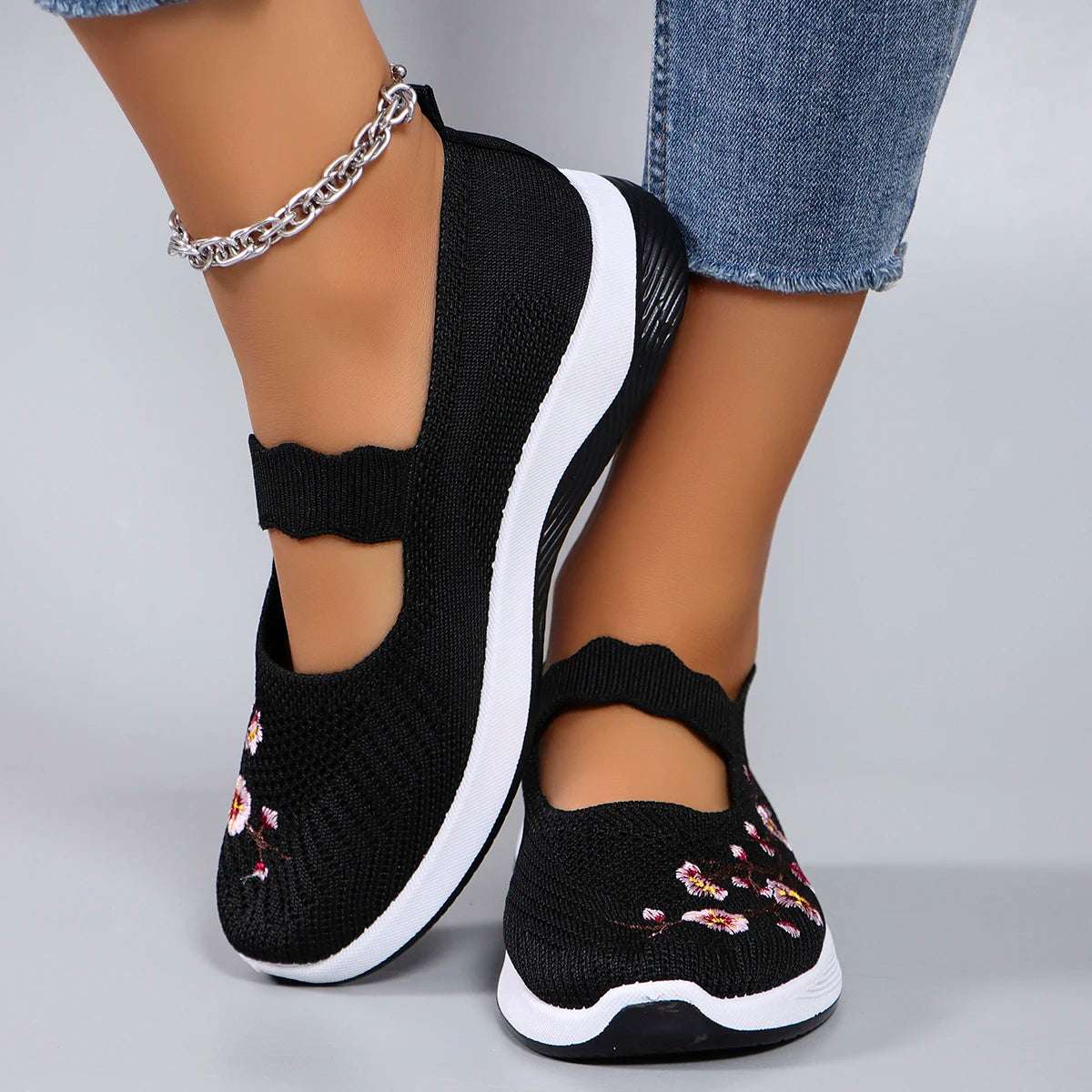 Wear-resistant spring shoes
