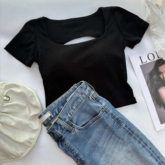 A short summer sweater for walking and shopping
