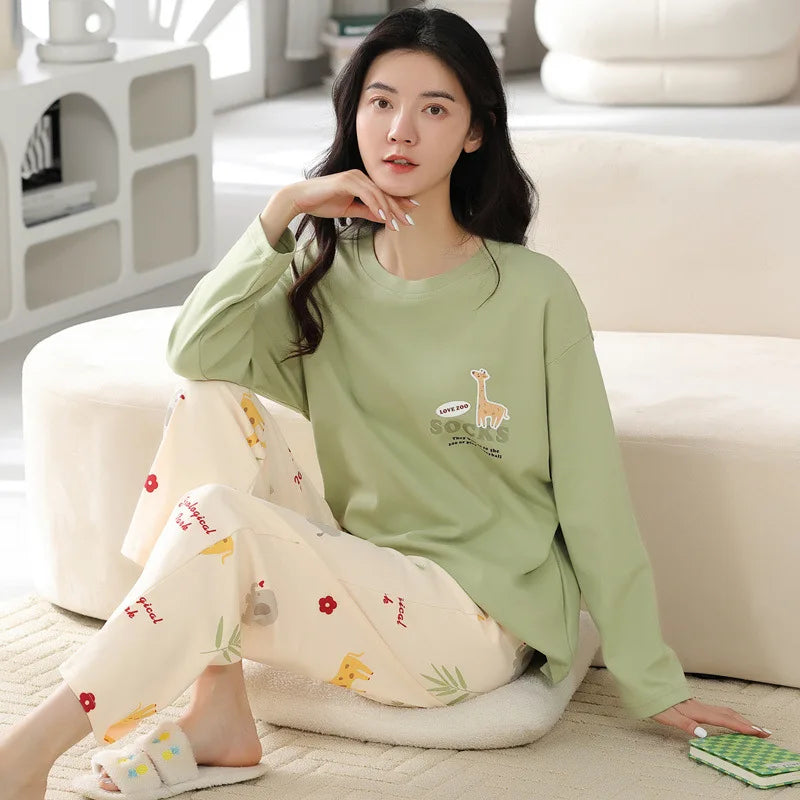 Comfy spring pajamas for lounging around - Ella fashion
