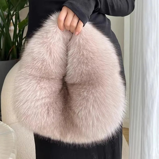 Handbag made of fluffy fur - Ella fashion