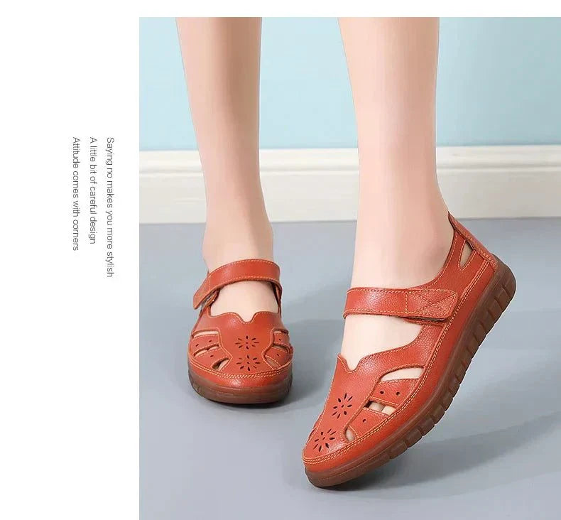 Fashionable casual sandals