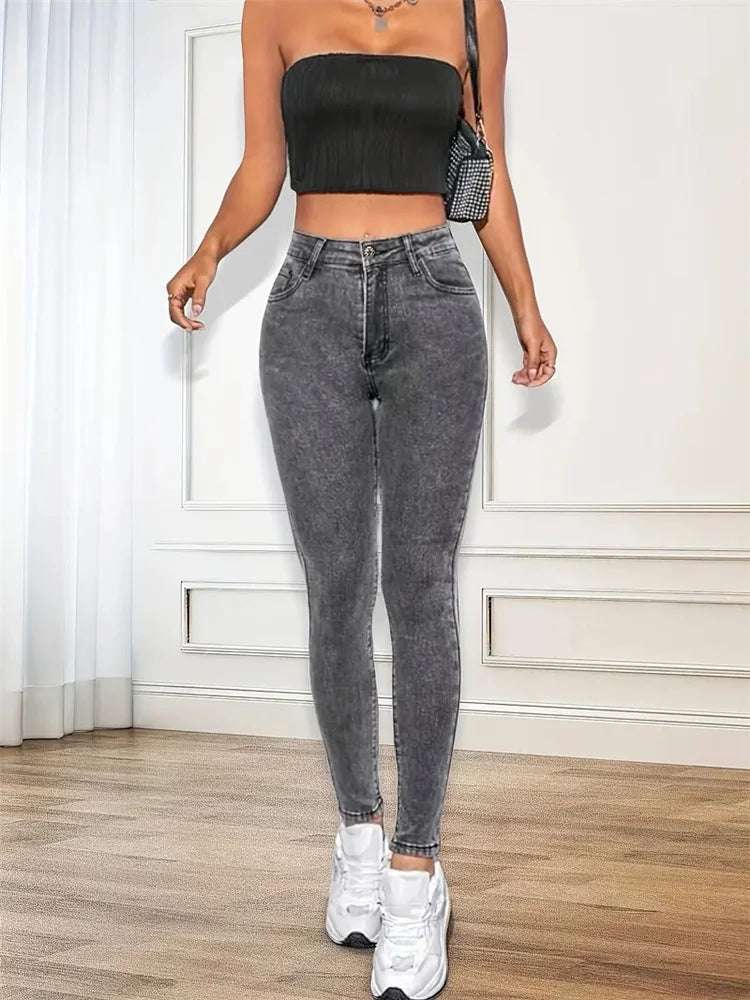 Women's skinny leg jeans